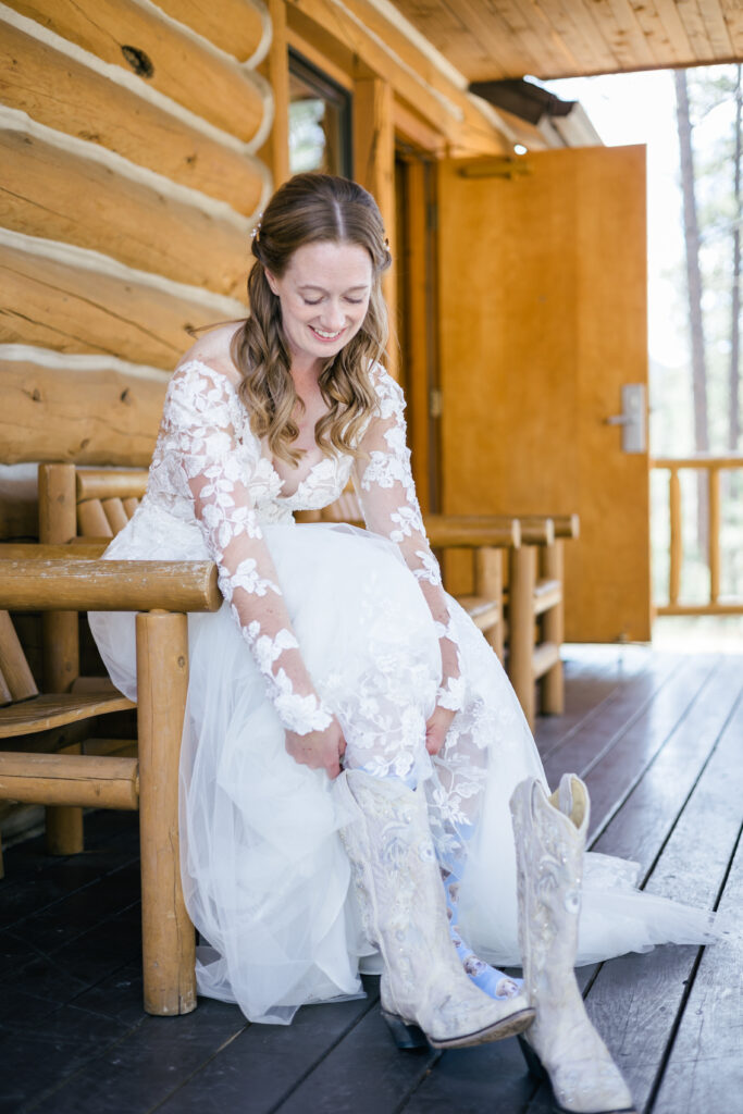 intimate wedding in custer state park, wandering wilde media, black hills bride